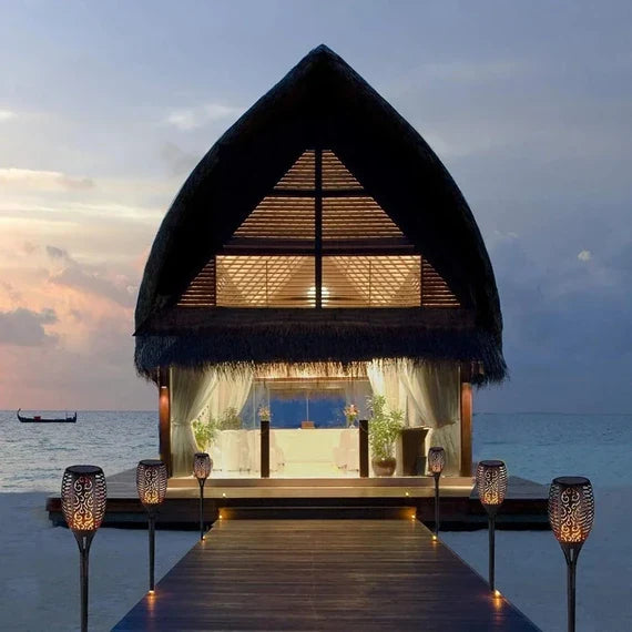 مصباح حديقة LED يعمل بالطاقة الشمسية