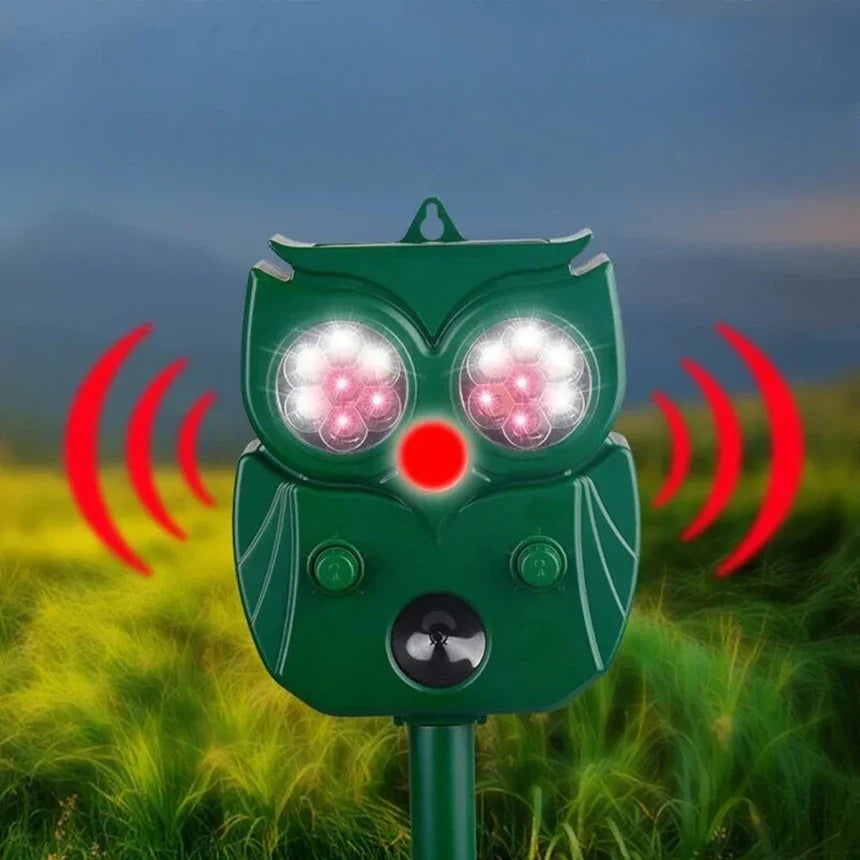 طارد الحيوانات بالموجات فوق الصوتية يعمل بالطاقة الشمسية