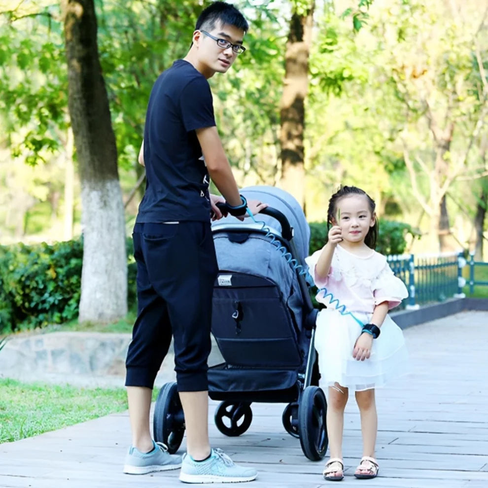 سوار أمان للأطفال مضاد للضياع مع دوران 360 درجة