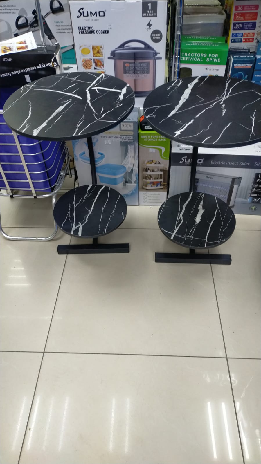 طاولة جانبية منزلية حديثة ذات طبقتين