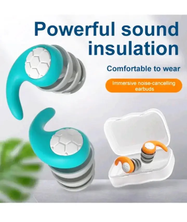 One Pair of Silicone Noise-Canceling Earplugs with Storage Case