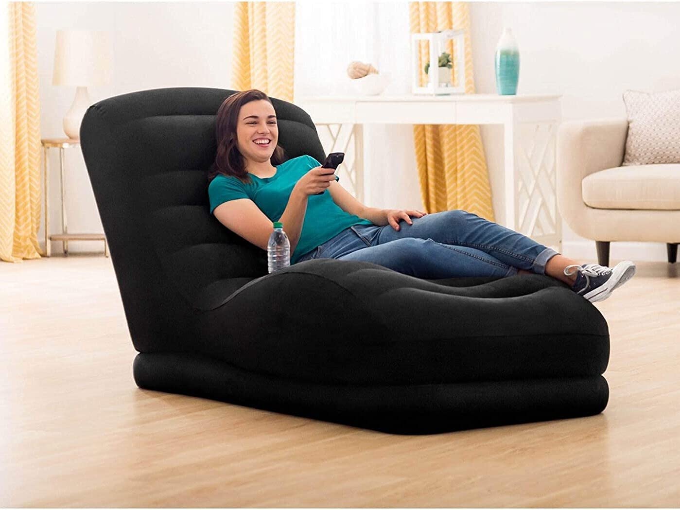 كرسي استرخاء ضخم قابل للنفخ من INTEX