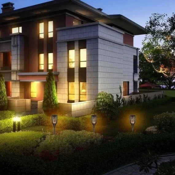 مصباح حديقة LED يعمل بالطاقة الشمسية